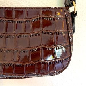 Brown croc baguette shoulder bag